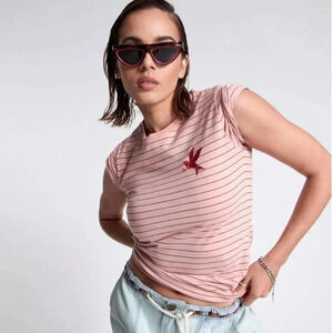 One Teaspoon XL Fitted Tee Shirt Bower Bird Embroidered Logo Pink Peach NWT